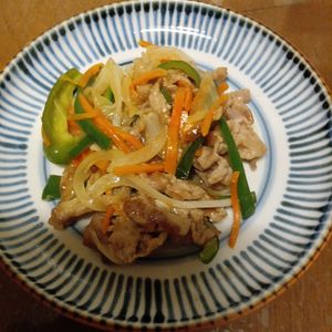 907307の作ってみた!投稿(10分で爆速おかず♪【豚肉と野菜の甘酢炒め】)
