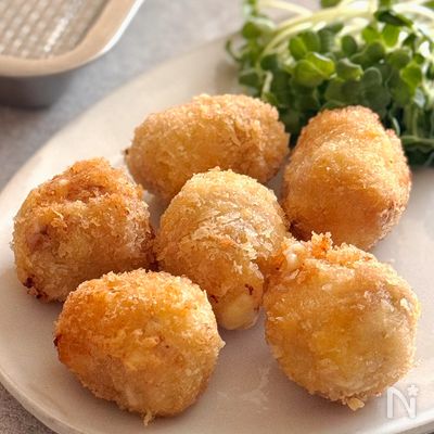 豚薄切り肉で【チーズ入りのまぁるいカツ】お弁当にも♪