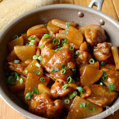 10分で完成！【鶏肉と大根のコク旨味噌炒め】ご飯すすむ♩