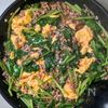 小松菜と卵のひき肉あんかけ丼│10分で完成!一皿で栄養満点の工程4