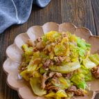 豚こまキャベツの生姜ねぎ味噌炒め