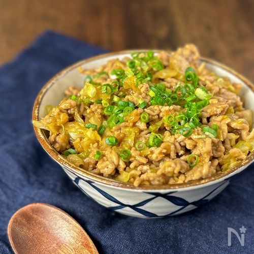 【肉味噌そぼろ】材料2つで爆速&ガッツリ