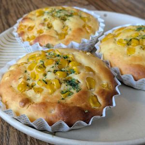 🐰YUN🐰の作ってみた!投稿(作業時間5分！ホットケーキミックスで簡単「超コーンパン」)