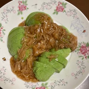 そら・ゆずの作ってみた!投稿(【冷やして美味しい】なめたけアボカド)
