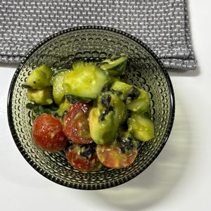 1009530の作ってみた!投稿(アボカドとトマトときゅうりの中華サラダ【#簡単#やみつき】)