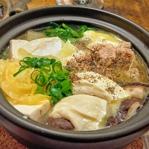 まもの作ってみた!投稿(豚キャベツチーズ鍋。)