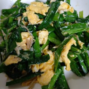 ゆみの作ってみた!投稿(4分かからず簡単！優しい味で美味しい♡しらすふわニラ玉)