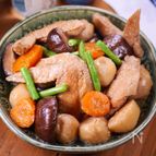 昭和のおふくろの味がする😳手羽先と里芋の旨煮😋