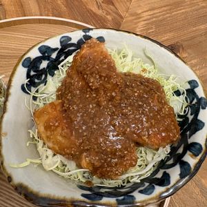 まなの作ってみた!投稿(鶏むね肉1枚で作る♪【濃厚味噌ダレカツ丼】)