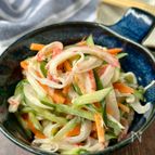 コクうま！千切り野菜とカニカマの味噌マヨサラダ