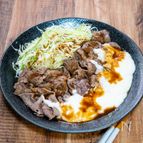 妻も喜んだ「甘辛牛肉のとろろかけ」