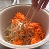 材料２つ！簡単副菜・もやしとにんじんのナムルの工程3