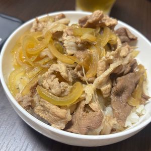 るいの作ってみた!投稿(【なか卯風！汁だく和風牛丼】息子が喜ぶ♡︎簡単/時短/節約)