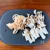 【きのことれんこんのガーリックソテー】にんにく香る、秋副菜♩の工程1