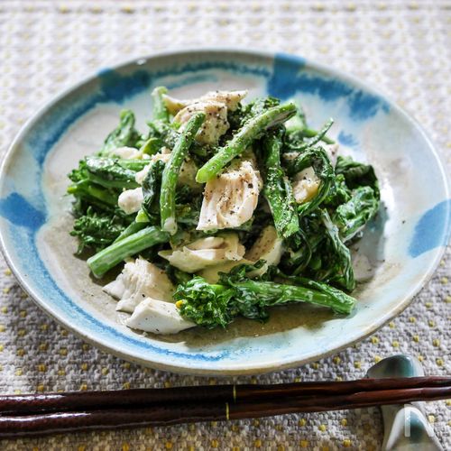菜の花と鶏ささ身肉のレモンマヨ和え