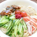 【イワシ缶と梅干しのスタミナ素麺】夏バテ予防に具沢山！