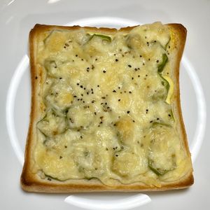 キャピタンの作ってみた!投稿(お味噌汁とも相性抜群！ネバトロ♡オクラトースト)