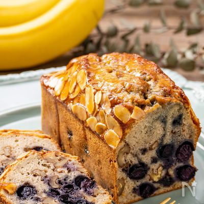【ブルーベリーバナナケーキ】簡単混ぜるだけ!とっておきの味♡