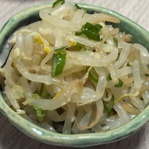 みーこの作ってみた!投稿(ねぎ塩ジンジャーもやし)