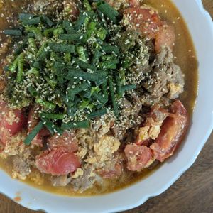 大庭の作ってみた!投稿(【豚肉とトマたまスタミナ炒め】中華風♡生姜にんにく香る♬︎)
