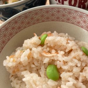 たまもの作ってみた!投稿(優しいお味～♡桜海老と枝豆の炊き込みごはん)