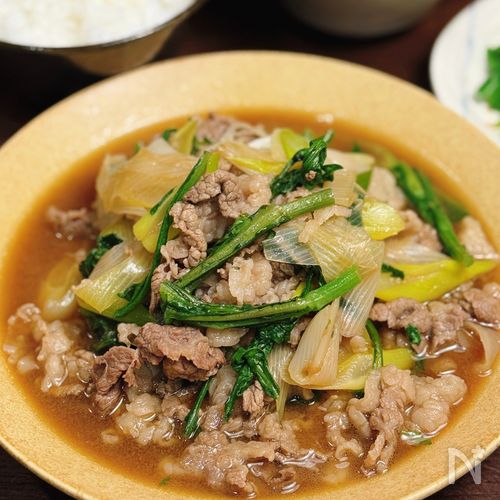 【ネギと春菊の牛すき煮】白ごはん必須！鍋ひとつですぐ完成◎