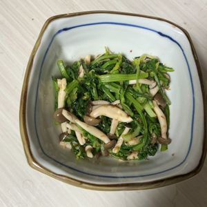 アカネの作ってみた!投稿(ビタミンCたっぷりのパパッと副菜♪菊菜ポン酢)