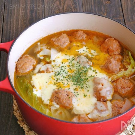 春キャベツと新玉ねぎとケチャップ風味の豚団子のチーズスープ煮 By 松山絵美 レシピサイト Nadia ナディア プロの料理家のおいしいレシピ