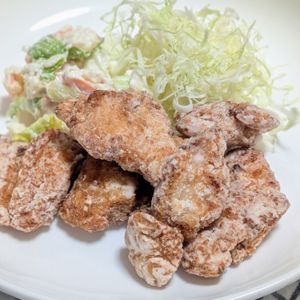 *fuwaomochi*の作ってみた!投稿(お店超え‼︎驚く旨さ♡『ザクザク唐揚げ にんにくダシ醤油』)