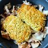 ワンパン10分！もっちもち香ばし♪【ピリ辛豚バラ焼きそば】の工程5