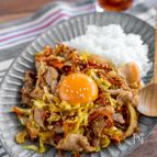 ご飯がすすむ！【豚こまとキャベツのコクうま炒め】