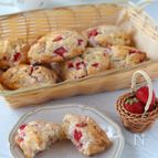 バター不使用！米粉で作るいちごの生スコーン