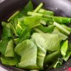 10分かからず簡単副菜【小松菜としらすのふんわり卵炒め】の工程3