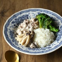 きのこと豚肉のフランスの田舎風煮込み(フリカッセ)