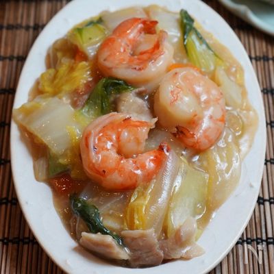 野菜たっぷり温まる♡丼にも♪『とろ〜り味噌煮込み』