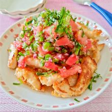 【チキンサラダ】鶏むね肉をカラッと焼いて、野菜と一緒に！