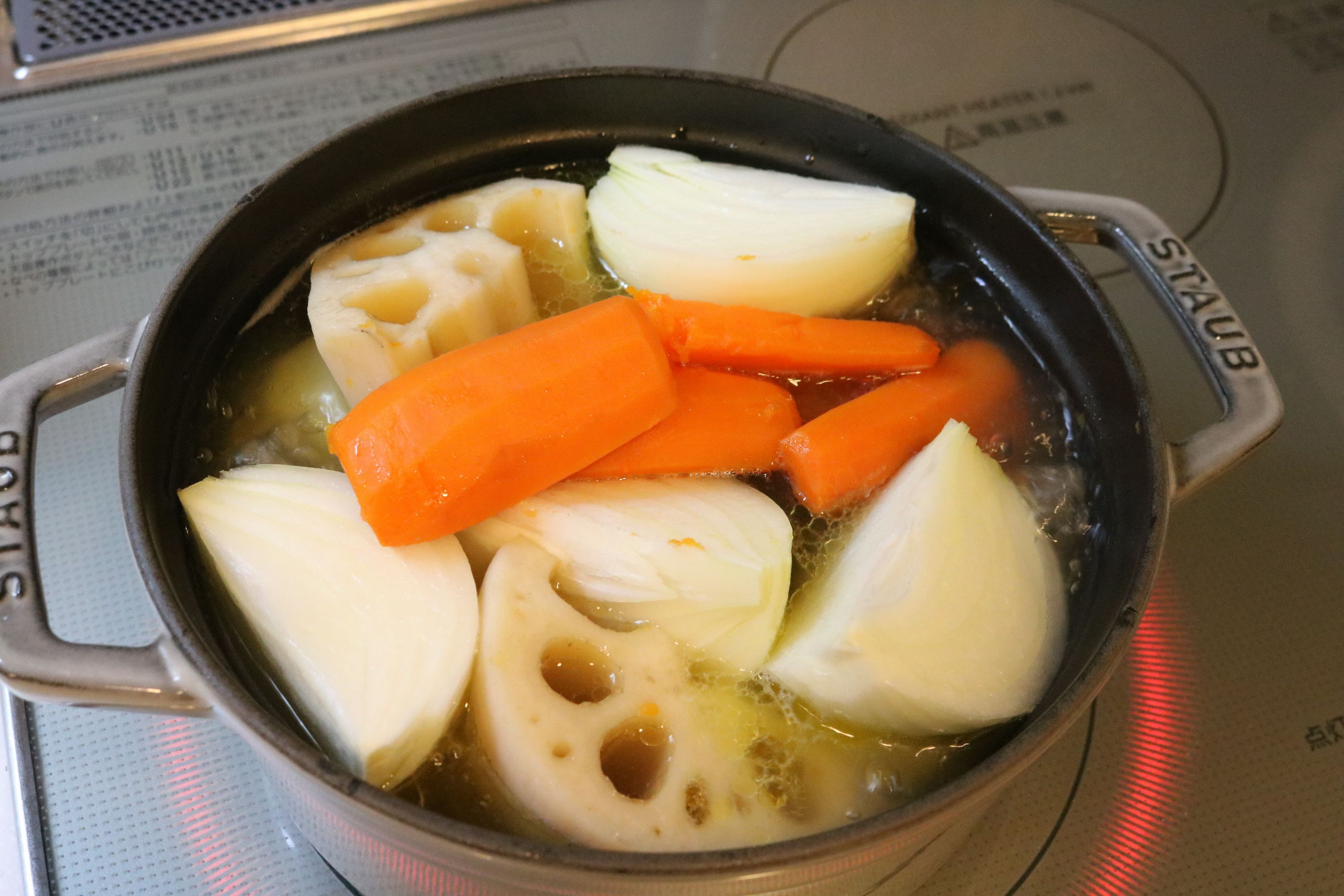 骨付き鶏と野菜のポトフ | レシピサイトNadia