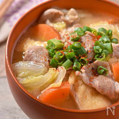 白菜豚汁│寒い日に最高！家族がよろこぶ冬の最強みそ汁