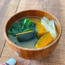 ほうれん草とかぼちゃと長ねぎの味噌汁
