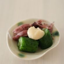 ホタルイカとじゃばらキュウリの酢味噌がけ