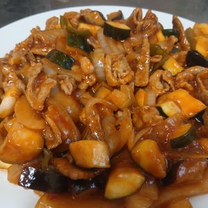 たぬきパパの作ってみた!投稿(【カリカリ豚こまの夏野菜酢豚】夏は揚げない酢豚！油は大さじ1)