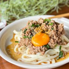 レンチンだけで完成「やみつき！台湾風混ぜうどん」