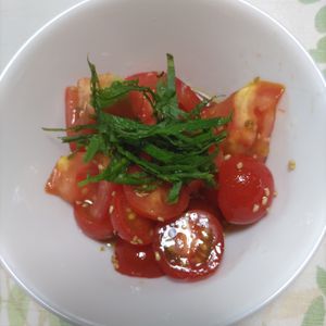 KUMIKOの作ってみた!投稿(大葉香る♪ミニトマトの和風オリーブマリネ)