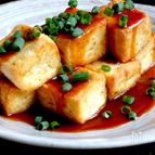 衣もあんも米粉で決まる！カリカリ焼き豆腐の中華あんかけ