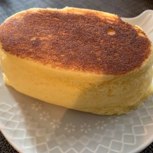 Aliceの作ってみた!投稿(ダイソーのシリコン保存袋で！分厚すぎる米粉のチーズ蒸しパン)