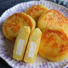 さつまいものチーズいももち♡
