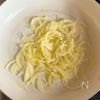 鮭缶と冷凍ほうれん草のクリーム煮の工程3