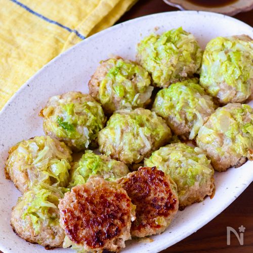 メイン食材3つ！皮を使わずに簡単【白菜の焼き焼売】