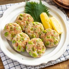 枝豆の鶏塩つくね。おかずやおつまみ、作り置き、お弁当にも！