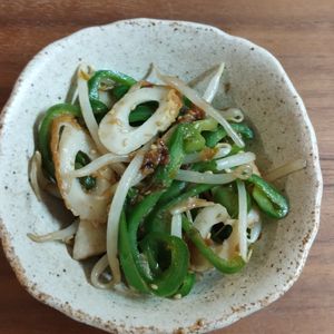 ゆの作ってみた!投稿(【ちくわピーマンもやしのおかかごま醤油】ご飯がすすむ簡単副菜)
